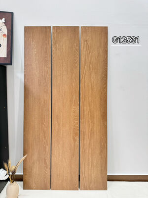 kopen Bruine Antislip 200x1200mm Binnen Porseleinen Vloertegels Voor Balkon en Eetkamer online vervaardiging