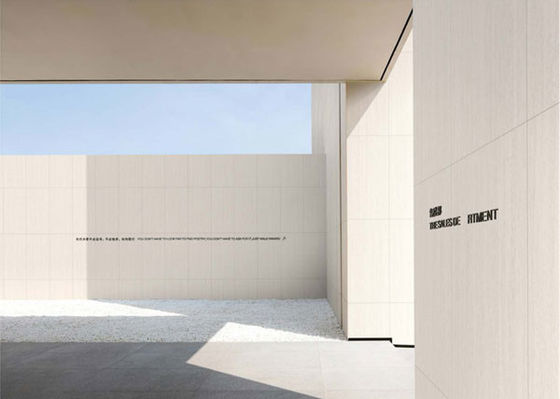 Beige Matte Travertijnsteentegel 600x1200mm Buitenmuur