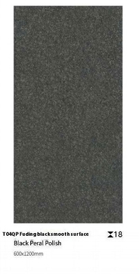 Zwart 1200x600x18mm glad oppervlak Volledig lichaam Vloervloer Paving Tile Rond zwembad
