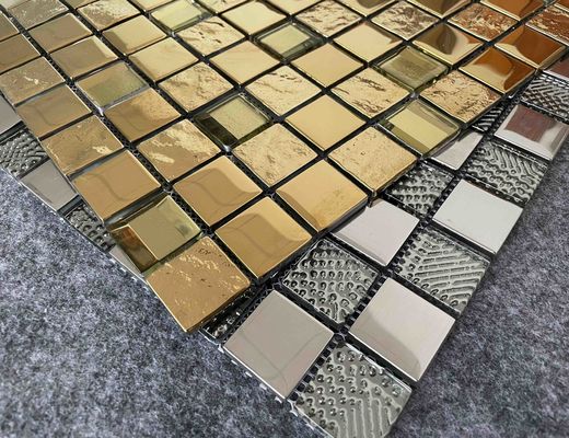 Van het Mozaïektegels van ISO13006 Mildewproof Decoratieve Gouden de Strookmetaal Verglaasde Muur 6mm